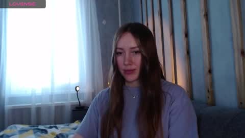 Snapshot of _marianne_ chatting on 01/24/25, 10:21 online show from 01/24/25, 10:21