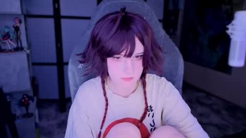 Mariko online show from 10/19/25, 03:23