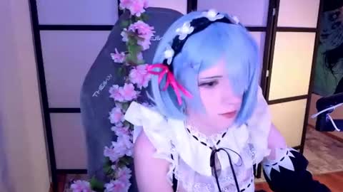 Snapshot of _mariko_ chatting on 06/12/26, 03:33 Mariko online show from 06/12/26, 03:33