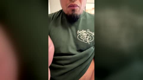 Snapshot of _mass_shaft_ chatting on 04/15/26, 08:20 Mass Shaft online show from 04/15/26, 08:20