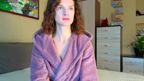 Snapshot of _masterpiece__ chatting on 05/11/26, 05:13 Sophia online show from 05/11/26, 05:13