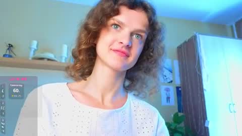 Snapshot of _masterpiece__ chatting on 07/04/26, 08:09 Sophia online show from 07/04/26, 08:09