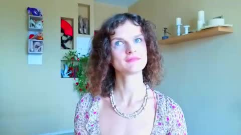 Snapshot of _masterpiece__ chatting on 07/18/26, 08:40 Sophia online show from 07/18/26, 08:40