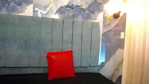 Snapshot of _mave chatting on 03/25/26, 12:55 Mave online show from 03/25/26, 12:55