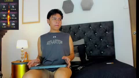 _maximo_1 online show from 06/19/26, 02:43