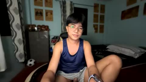 Snapshot of _maxurbate chatting on 01/11/26, 06:13 MAX Dont forget to follow online show from 01/11/26, 06:13