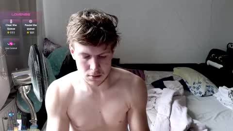 Snapshot of _medaed20_ chatting on 09/20/25, 10:05 Medaed20 online show from 09/20/25, 10:05