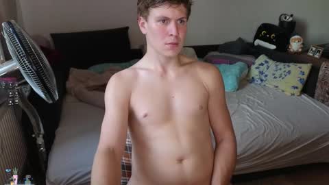 Snapshot of _medaed20_ chatting on 09/29/25, 03:39 Medaed20 online show from 09/29/25, 03:39