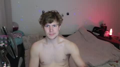 Snapshot of _medaed20_ chatting on 10/27/25, 06:45 Medaed20 online show from 10/27/25, 06:45