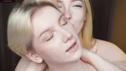 Elva and Kate  online show from 05/20/26, 05:46