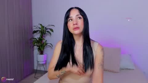 Snapshot of _meel_ chatting on 11/05/25, 01:44 Meel online show from 11/05/25, 01:44