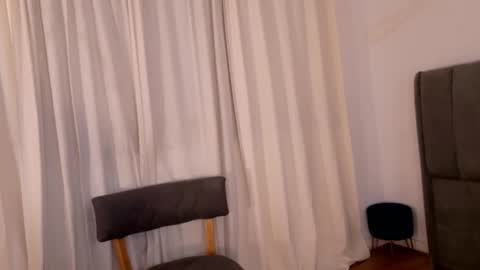 Snapshot of _megaan__ chatting on 03/13/26, 12:01 Megan online show from 03/13/26, 12:01