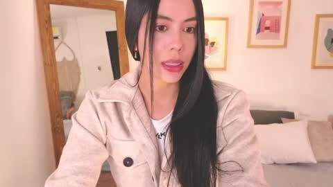 Snapshot of _megaan__ chatting on 04/29/26, 06:36 Megan online show from 04/29/26, 06:36