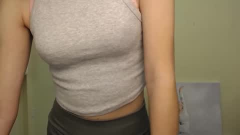 Susie online show from 12/08/24, 01:25