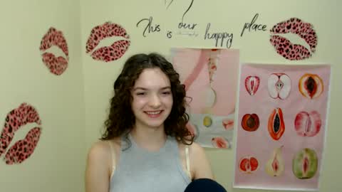 Susie online show from 12/09/24, 10:30