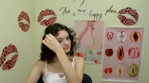 Susie online show from 12/10/24, 01:54