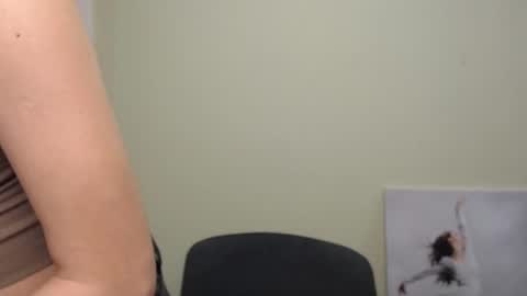 Susie online show from 12/10/24, 12:49