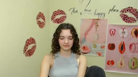 Susie online show from 12/12/24, 01:49