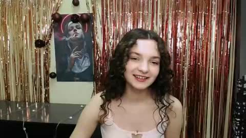 Susie online show from 01/09/25, 10:41