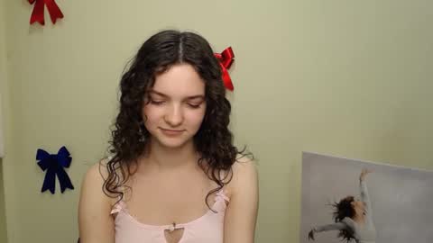 Susie online show from 01/17/25, 03:53