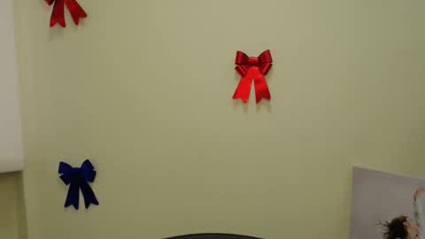 Susie online show from 01/24/25, 10:53