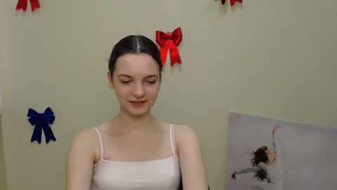 Susie online show from 02/09/25, 07:16