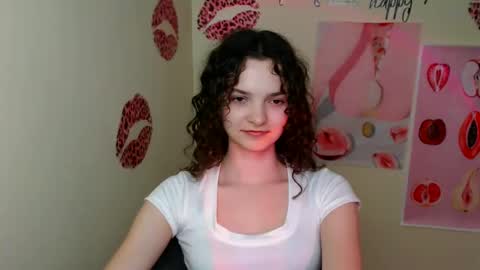 Susie online show from 03/11/25, 10:51