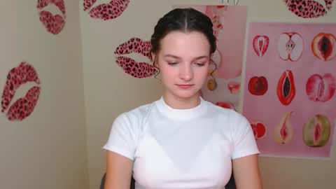 Susie online show from 09/20/25, 12:28