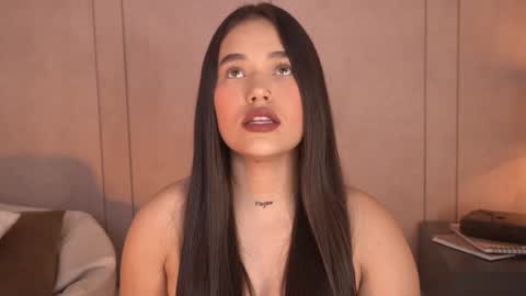 Snapshot of _meghan_gomez1_ chatting on 02/08/25, 07:16 online show from 02/08/25, 07:16