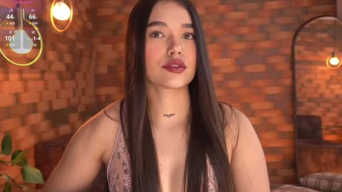 Snapshot of _meghan_gomez1_ chatting on 03/06/25, 03:02 online show from 03/06/25, 03:02