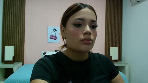 Snapshot of _meliblue chatting on 04/18/26, 07:18 Meli online show from 04/18/26, 07:18