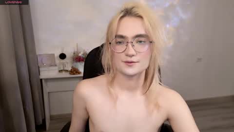 Snapshot of _meow_neko_ chatting on 04/02/26, 01:47 _meow_neko_ online show from 04/02/26, 01:47