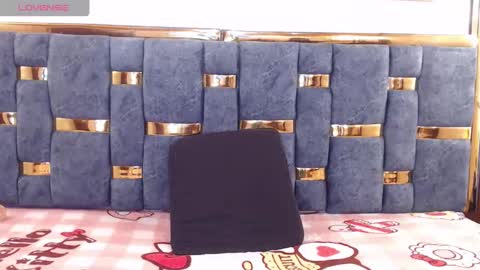 Snapshot of _mery67 chatting on 04/24/26, 04:15 _mery67 online show from 04/24/26, 04:15