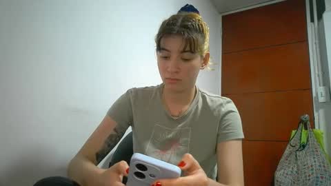 Snapshot of _mia_foster1 chatting on 03/21/26, 01:54 Mia-foster online show from 03/21/26, 01:54