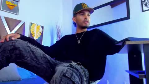 miguel tomorrow from 200 pm Colombia to 1000 pm online show from 12/15/25, 03:49