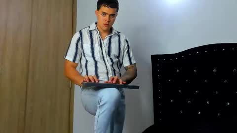 _mike______ online show from 01/14/26, 09:52