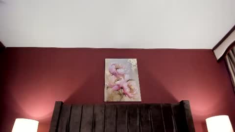 Snapshot of _mila_dyva chatting on 07/06/26, 12:24 _mila_dyva online show from 07/06/26, 12:24