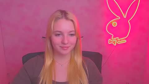 Melanie online show from 02/08/25, 03:42