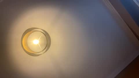 AstrideVonTeese online show from 12/07/24, 12:24