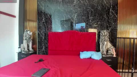 Snapshot of _milarose_ chatting on 02/06/26, 08:01 Mila Rose online show from 02/06/26, 08:01