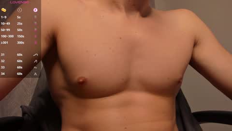 Snapshot of _milk_boy_ chatting on 01/19/25, 06:43 Milk Boy online show from 01/19/25, 06:43