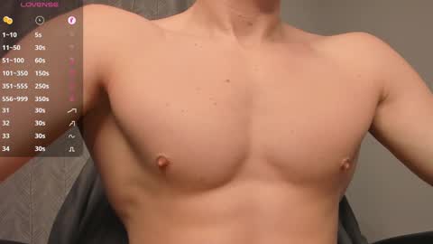 Snapshot of _milk_boy_ chatting on 03/04/25, 01:49 Milk Boy online show from 03/04/25, 01:49