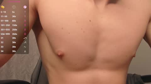 Snapshot of _milk_boy_ chatting on 03/08/25, 11:48 Milk Boy online show from 03/08/25, 11:48