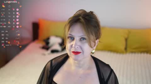 Snapshot of _million_dollarsmile chatting on 12/03/25, 08:40 _million_dollarsmile online show from 12/03/25, 08:40