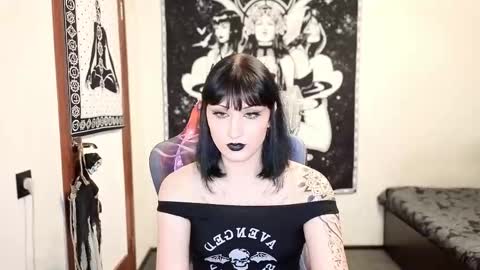 Millisi online show from 10/17/25, 09:06