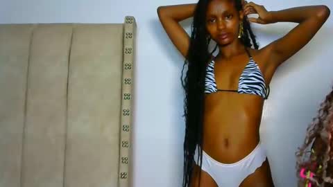 Mimi online show from 02/08/26, 03:43