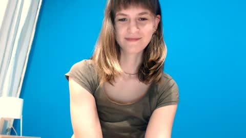 Snapshot of _minnie_boo_ chatting on 03/22/26, 07:28 Boo online show from 03/22/26, 07:28