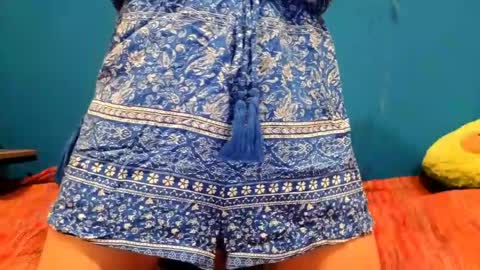 Snapshot of _minnie_boo_ chatting on 04/17/26, 06:55 Boo online show from 04/17/26, 06:55