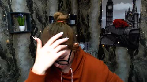 Mira online show from 02/19/25, 10:56