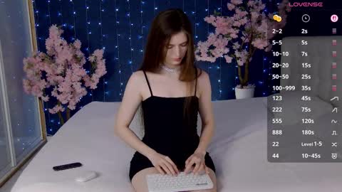 Victoria online show from 02/08/26, 06:06